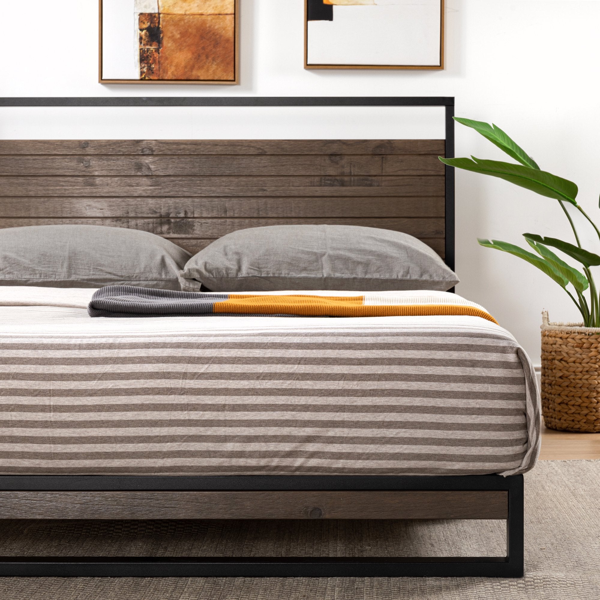 Estructura de cama con plataforma de bambú y metal con cabecera