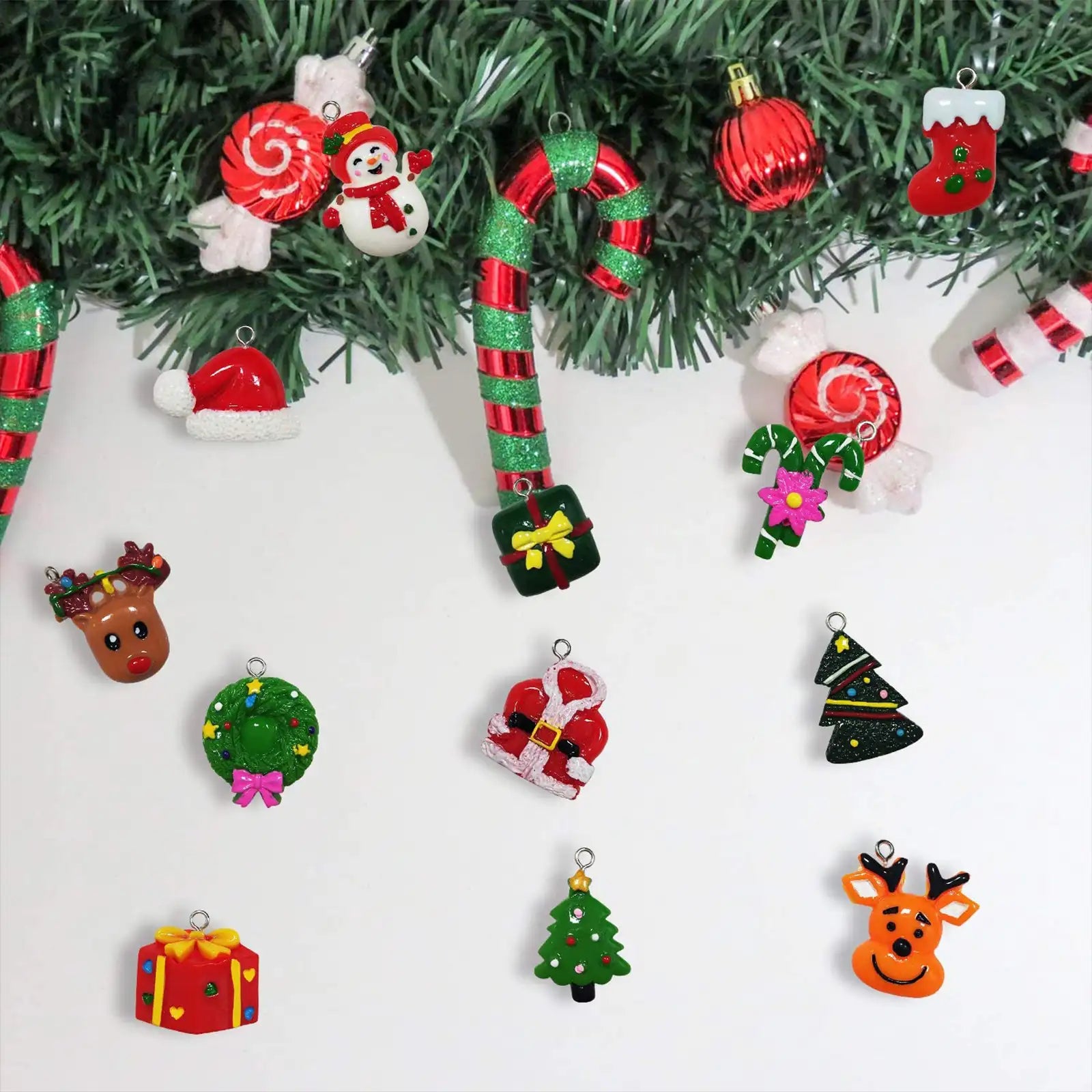 30pcs Miniatures Christmas Ornaments for Mini Tree Decorations
