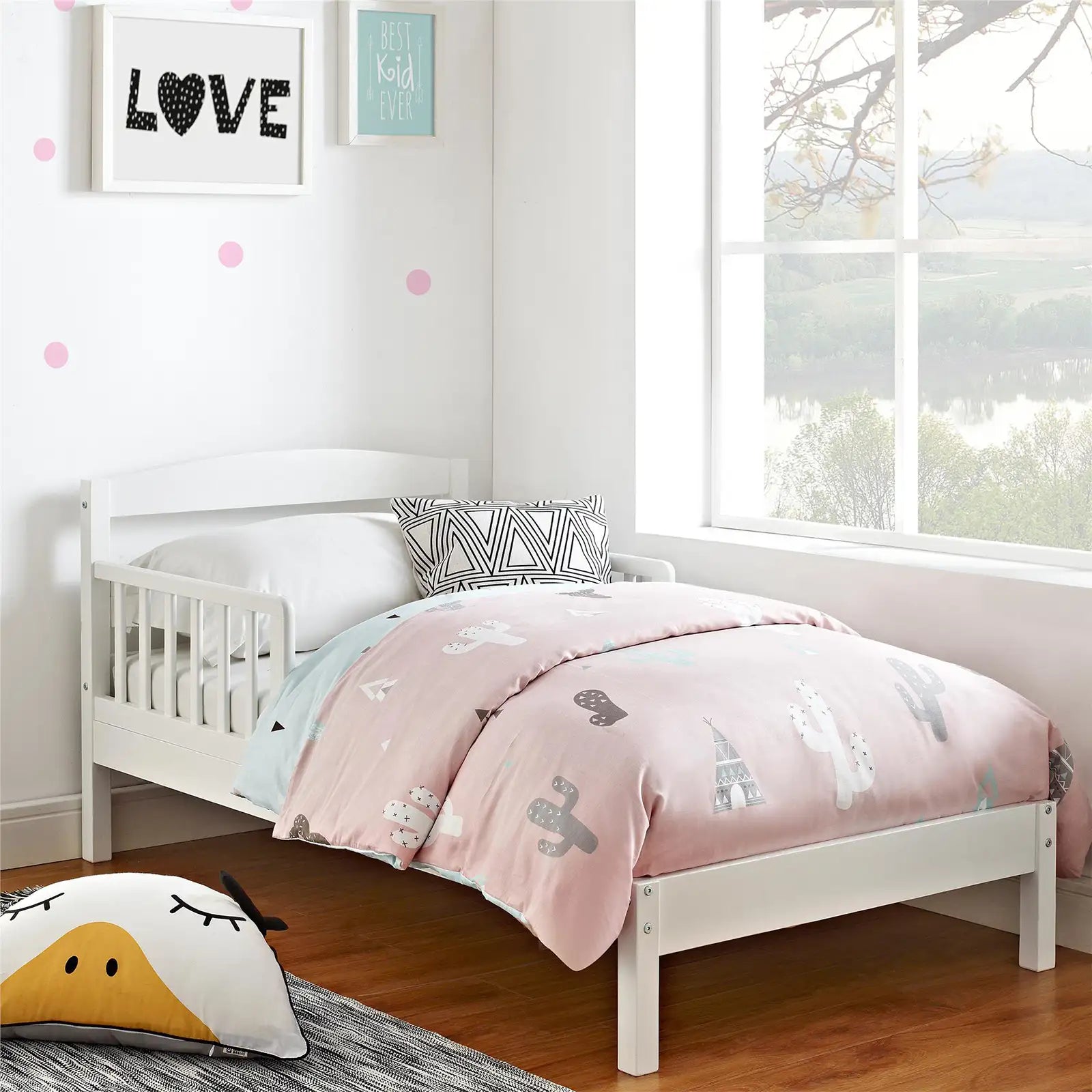 Transitional Wood Toddler Bed